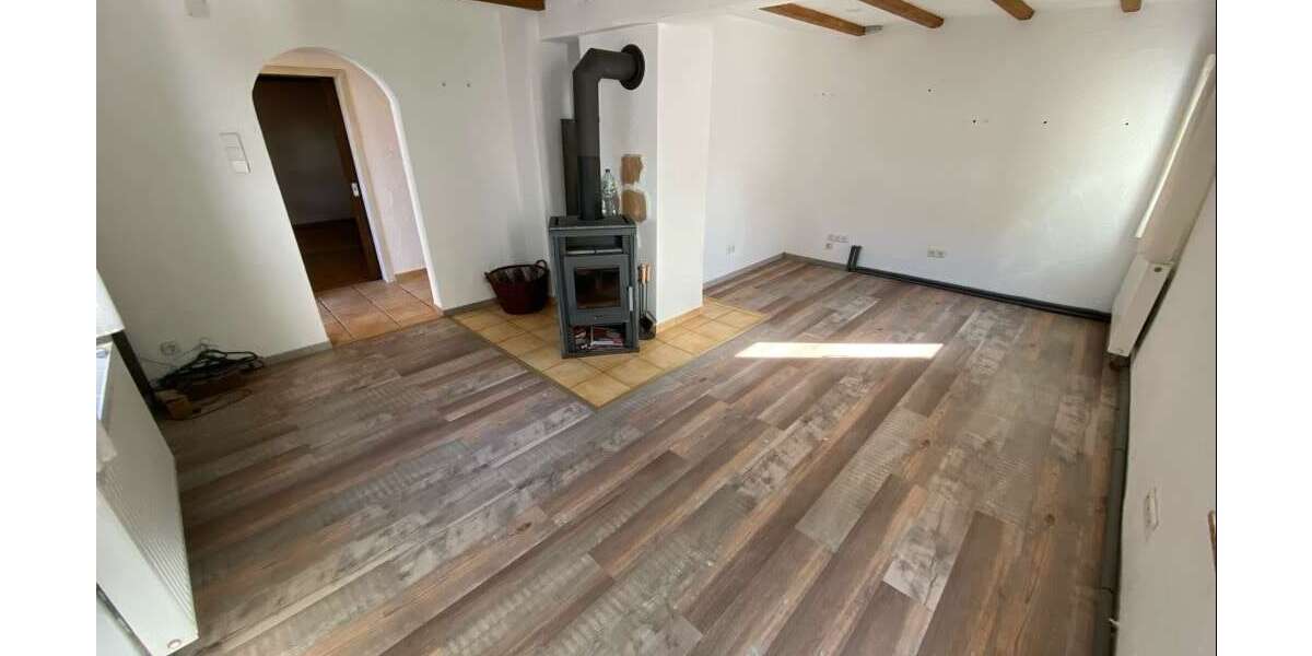 Einfamilienhaus Wernau - 3 Zimmer, 107 m&sup2;, 260.000&euro; | Angebot:25704143