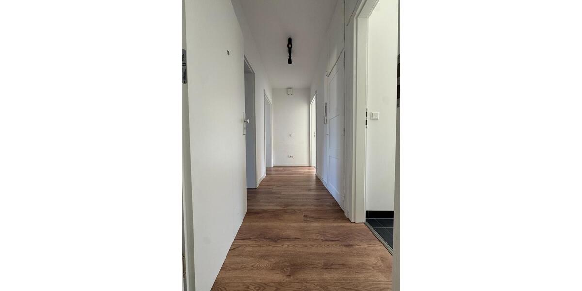 Etagenwohnung Göppingen Bruckwasen - 2 Zimmer, 56 m&sup2;, 775&euro; | Angebot:25917749