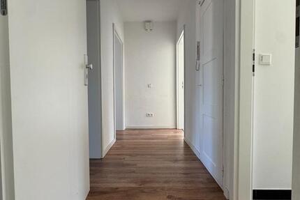 Wohnung Göppingen Bruckwasen - 2 Zimmer, 56 m&sup2;, 775&euro; | Angebot:25917749
