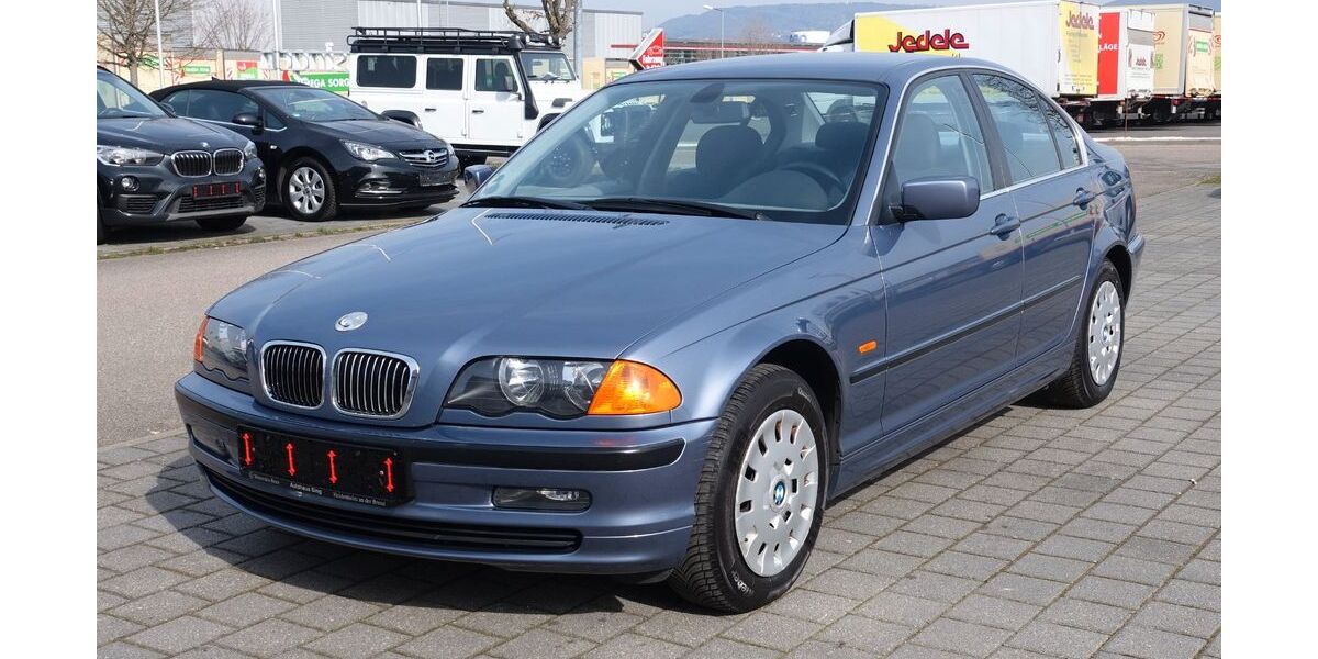 BMW 320 122.000 km 6.499 &euro; Essingen 73457