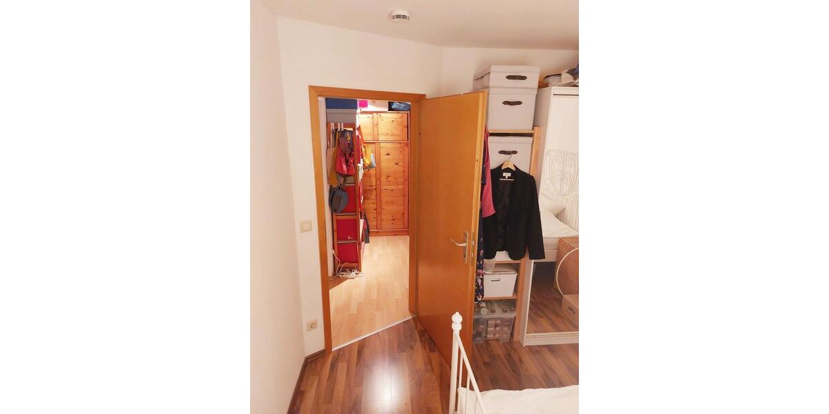 Etagenwohnung Salach - 2 Zimmer, 64 m&sup2;, 650&euro; | Angebot:26000106