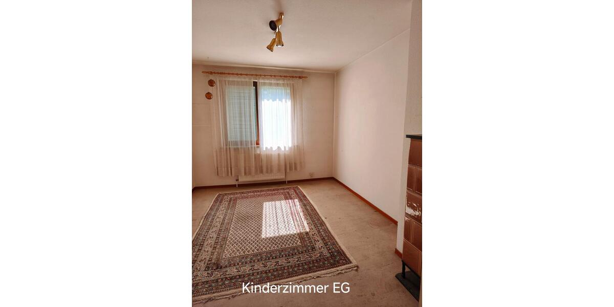 Mehrfamilienhaus, Wohnhaus Esslingen am Neckar Hegensberg - 11 Zimmer, 246 m&sup2;, 699.000&euro; | Angebot:27088353