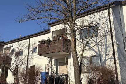Wohnung Waldstetten - 2.5 Zimmer, 48 m&sup2;, 165.000&euro; | Angebot:23022512