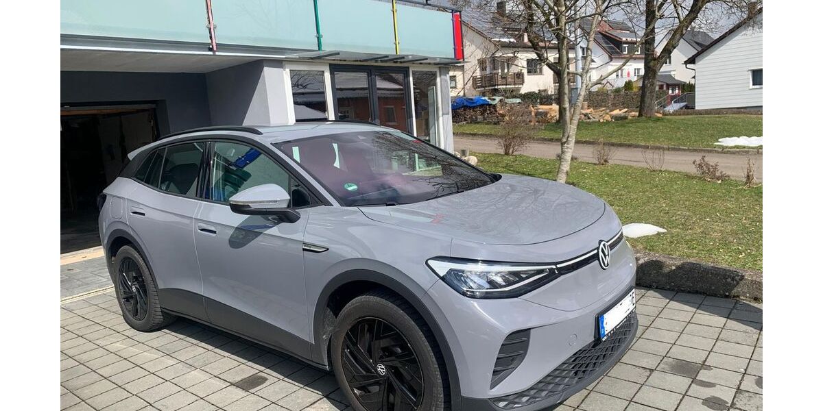 VW ID.4 14.000 km 28.400 &euro; Westerheim 72589