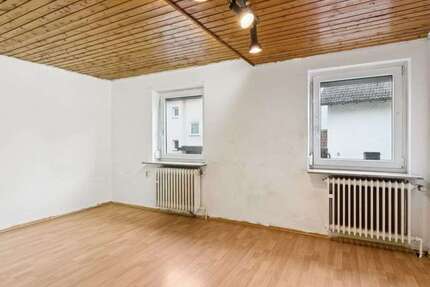 Haus Köngen - 10 Zimmer, 202 m&sup2;, 499.000&euro; | Angebot:22521453