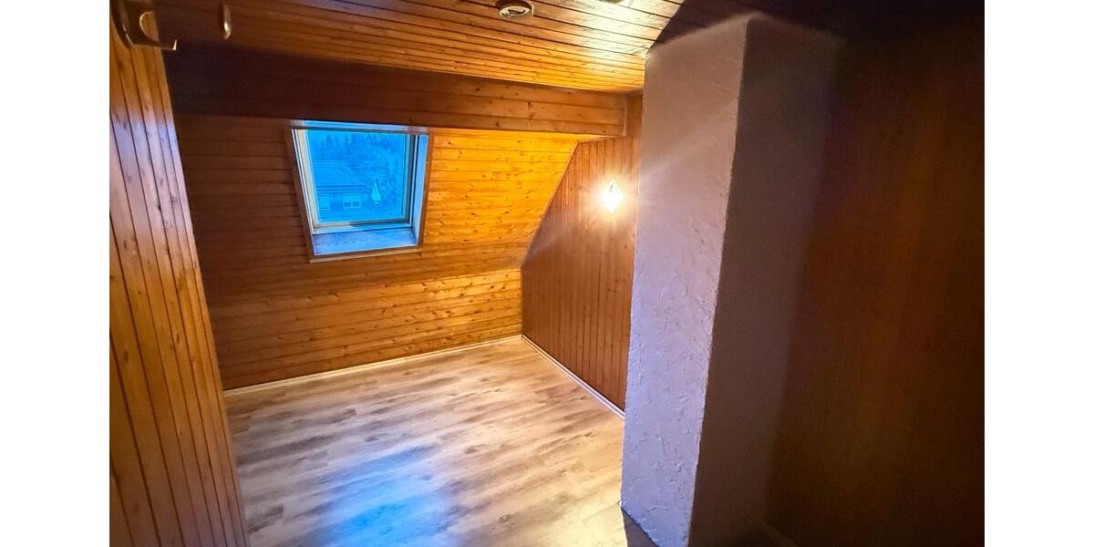 Einfamilienhaus Albershausen - 4 Zimmer, 75 m&sup2;, 215.000&euro; | Angebot:25048681