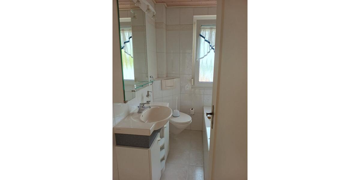 Einfamilienhaus Heubach - 7 Zimmer, 170 m&sup2;, 1.400&euro; | Angebot:26470233