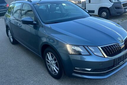 Skoda Octavia 241.000 km 9.500 &euro; Essingen 73457