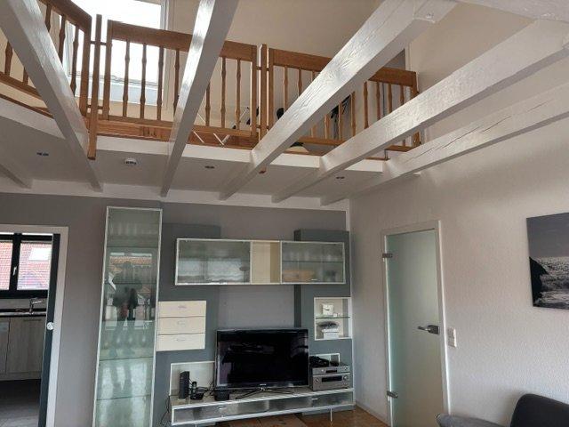 Dachgeschoßwohnung Weinstadt - 3 Zimmer, 114 m&sup2;, 475.000&euro; | Angebot:26678709