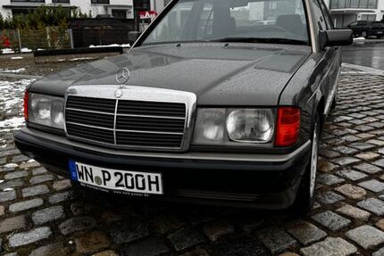 Mercedes-Benz 190 188.159 km 13.990 &euro; Winnenden 71364