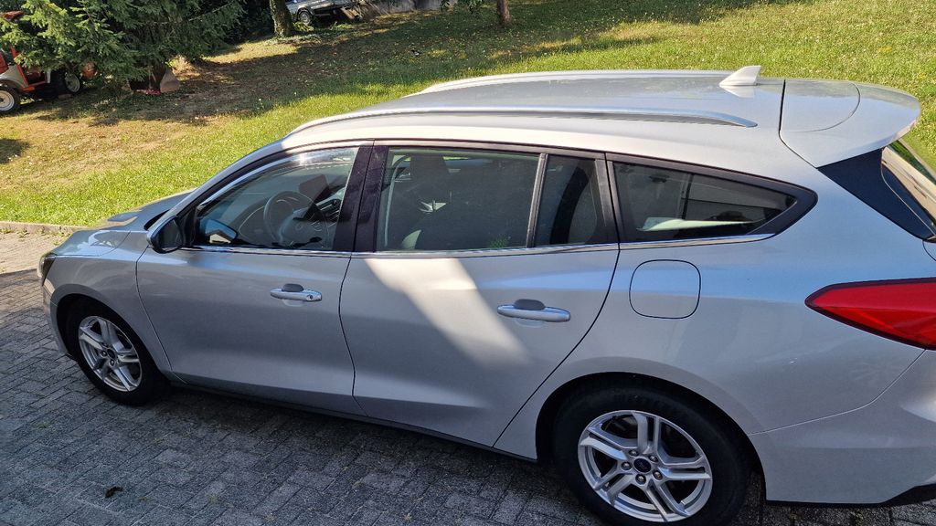 Ford Focus 113.600 km 11.600 &euro; Ebersbach 73061