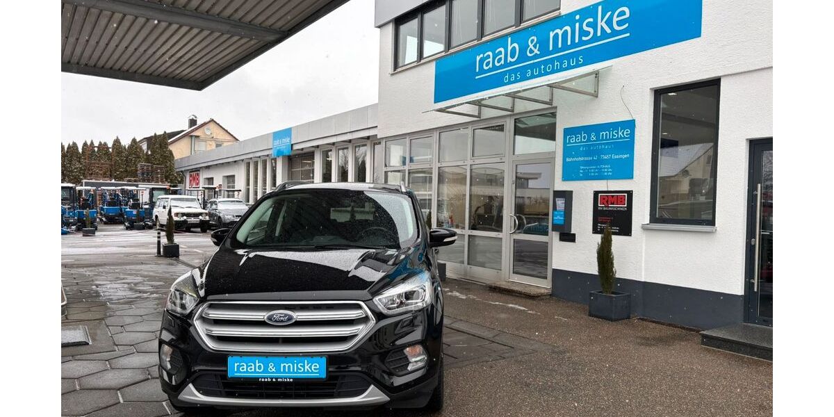 Ford Kuga 52.700 km 18.490 &euro; Essingen 73457