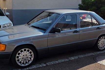 Mercedes-Benz 190 135.000 km 6.990 &euro; Uhingen 73066