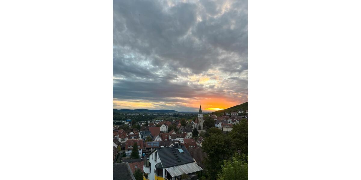 Einfamilienhaus Weinstadt - 4 Zimmer, 178 m&sup2;, 2.300&euro; | Angebot:26491784
