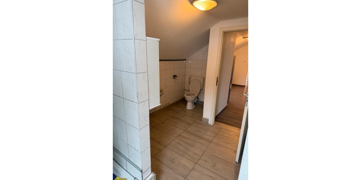 Dachgeschoßwohnung Mühlhausen im Täle - 4 Zimmer, 80 m&sup2;, 900&euro; | Angebot:25100862