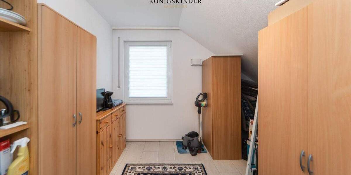 Einfamilienhaus Frickenhausen - 6 Zimmer, 153 m&sup2;, 940.000&euro; | Angebot:25671729