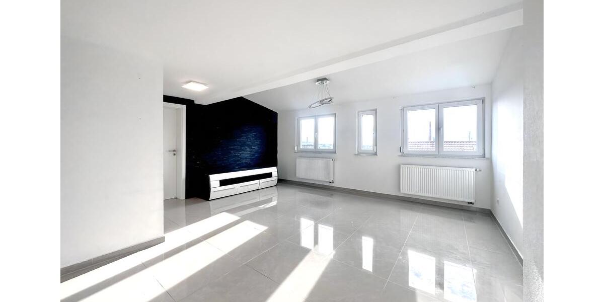 Dachgeschoßwohnung Winnenden - 4 Zimmer, 70 m&sup2;, 950&euro; | Angebot:25648717