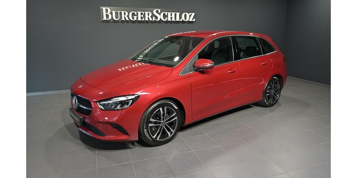 Mercedes-Benz B 180 8.400 km 30.940 &euro; Waiblingen 71332