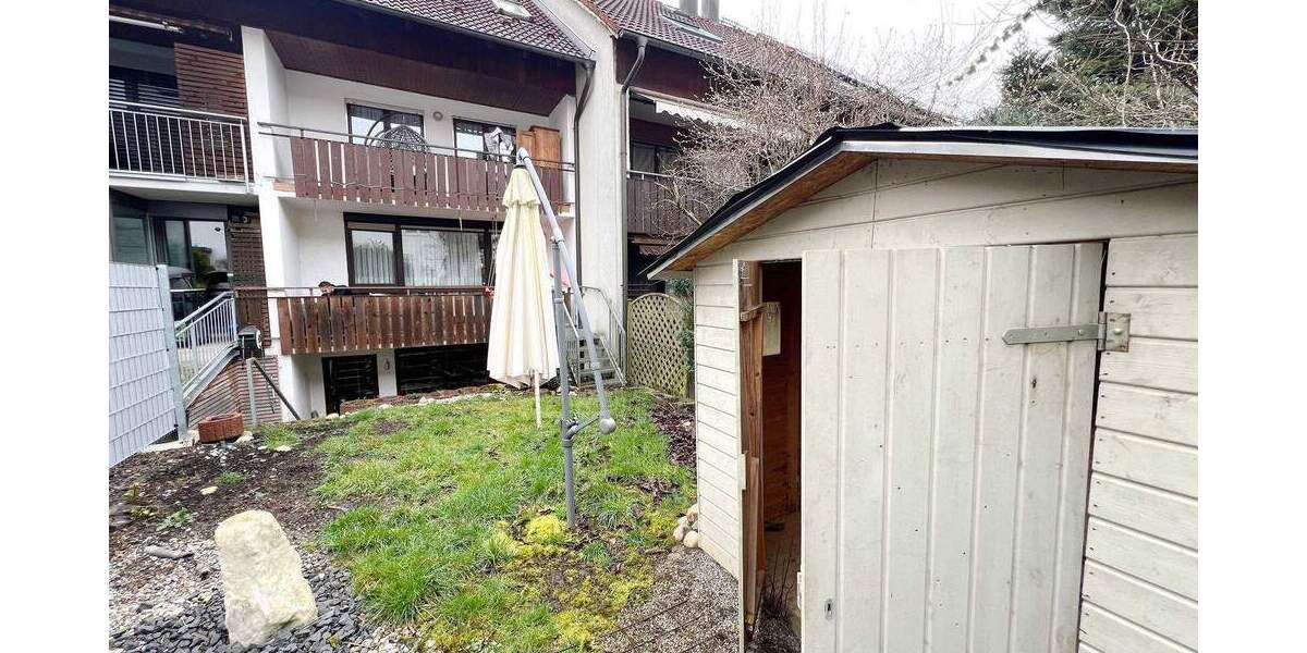 Reihenmittelhaus Albershausen - 6 Zimmer, 175 m&sup2;, 445.000&euro; | Angebot:25696188