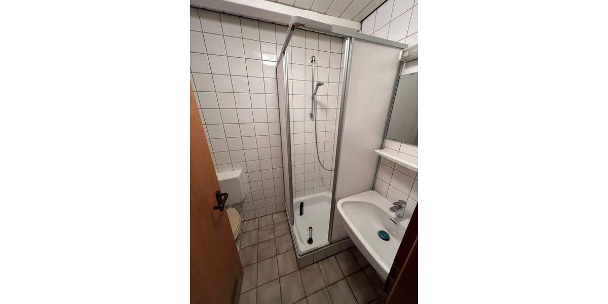 Reihenmittelhaus Albershausen - 6 Zimmer, 175 m&sup2;, 445.000&euro; | Angebot:25696188