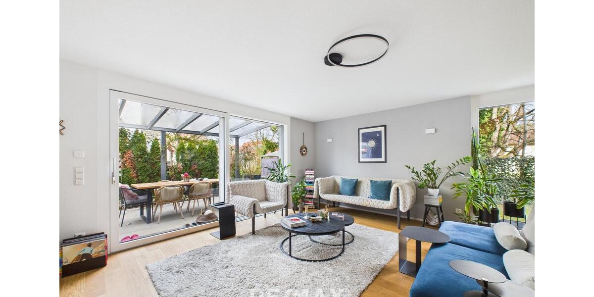 Einfamilienhaus Weinstadt - 5 Zimmer, 195 m&sup2;, 2.290&euro; | Angebot:26591245