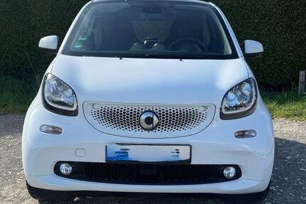 Smart ForTwo 63.150 km 16.000 &euro; Esslingen 73734