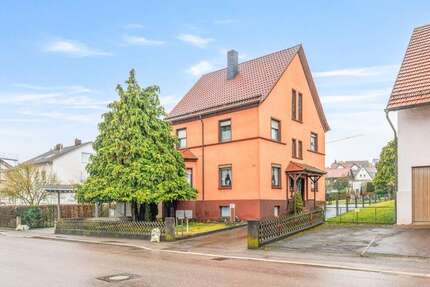 Haus Rechberghausen - 7.5 Zimmer, 151 m&sup2;, 350.000&euro; | Angebot:25598415