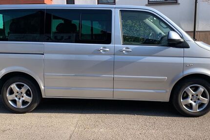 VW T5 Multivan 189.200 km 11.000 &euro; Gingen 73333
