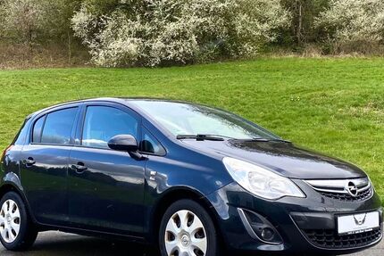 Opel Corsa 163.000 km 3.980 &euro; Salach 73084