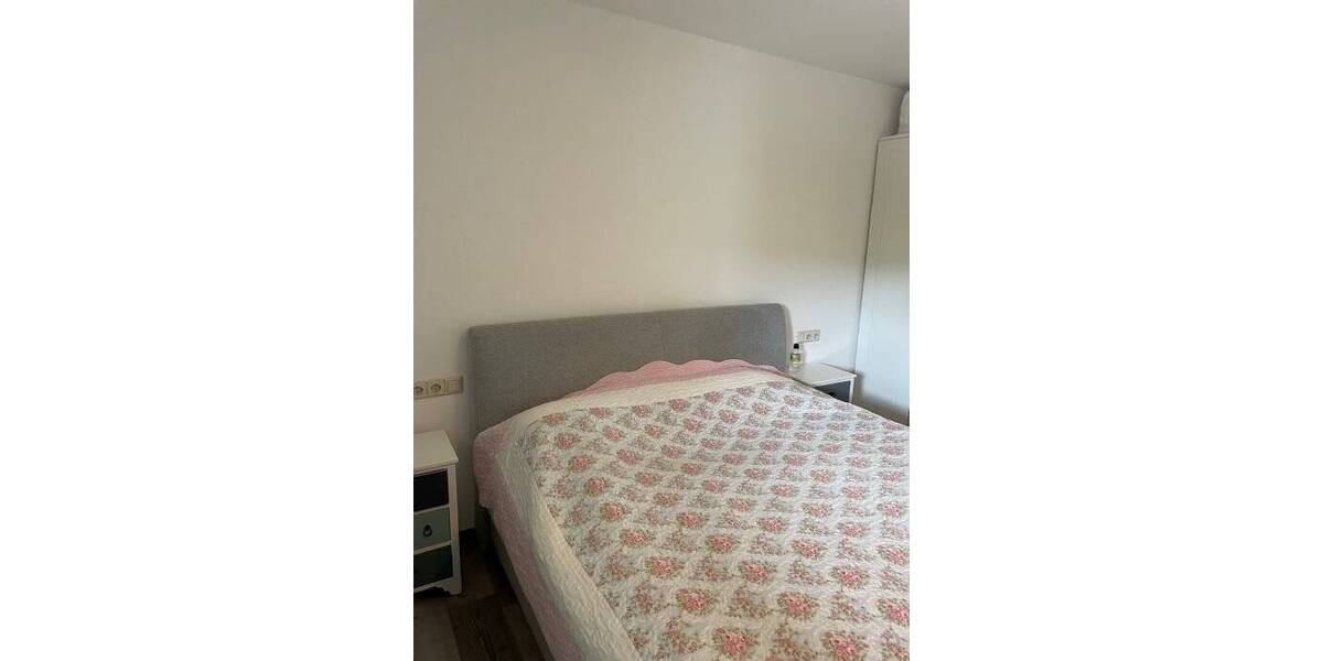 Etagenwohnung Nürtingen Oberensingen - 4 Zimmer, 90 m&sup2;, 299.000&euro; | Angebot:25773635