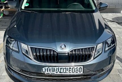 Skoda Octavia 108.000 km 13.500 &euro; Gammelshausen 73108