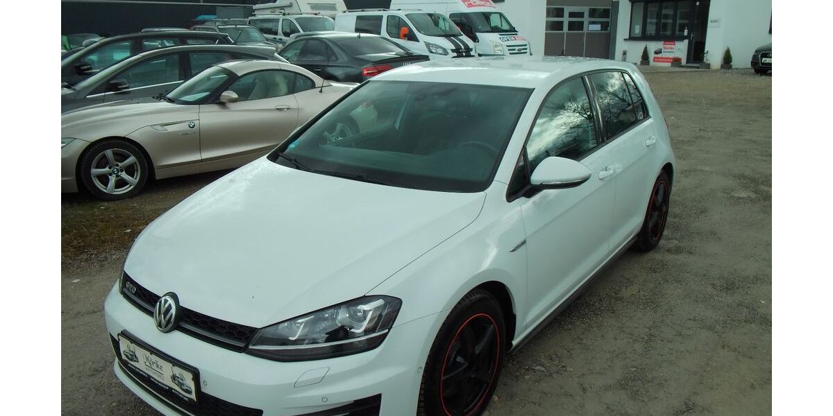 VW Golf 178.000 km 10.850 &euro; Waiblingen (bei Stuttgart) 71332