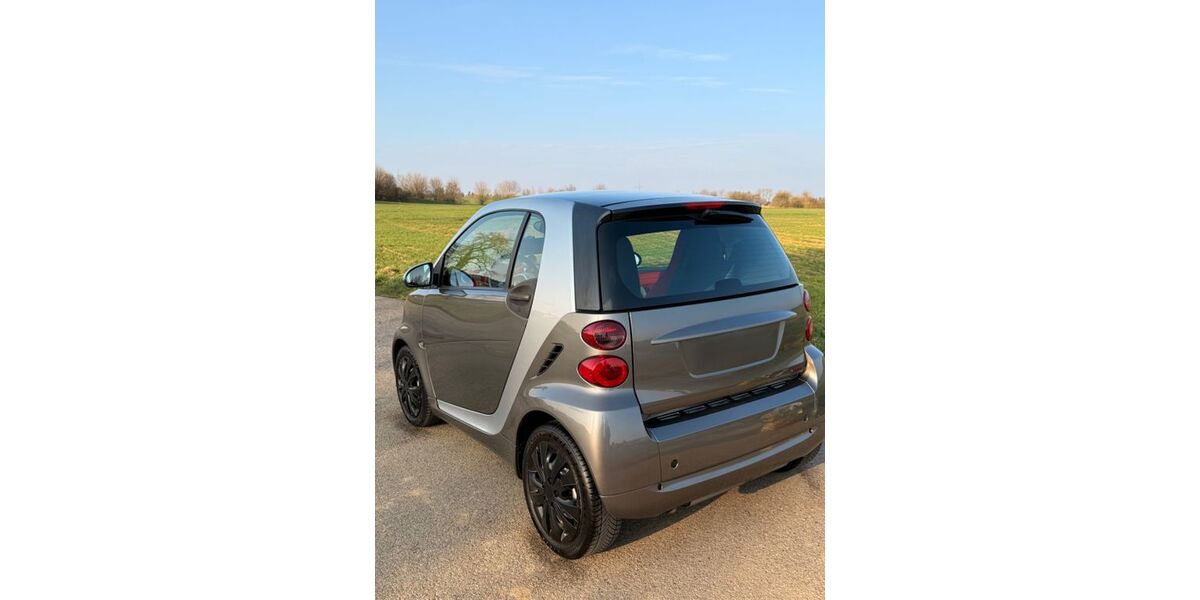 Smart ForTwo 127.000 km 5.799 &euro; Mutlangen 73557