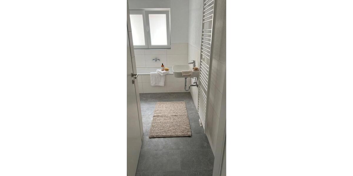 Etagenwohnung Winnenden - 3 Zimmer, 72 m&sup2;, 1.290&euro; | Angebot:25964401
