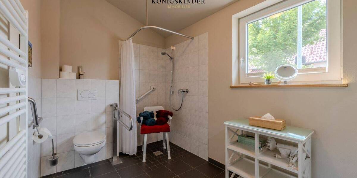 Mehrfamilienhaus, Wohnhaus Bad Urach - Hengen Hengen - 8 Zimmer, 123 m&sup2;, 550.000&euro; | Angebot:25732934