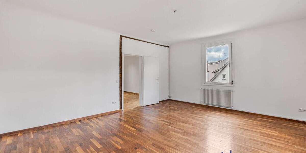 Etagenwohnung Esslingen am Neckar - 4 Zimmer, 110 m&sup2;, 395.000&euro; | Angebot:23376070