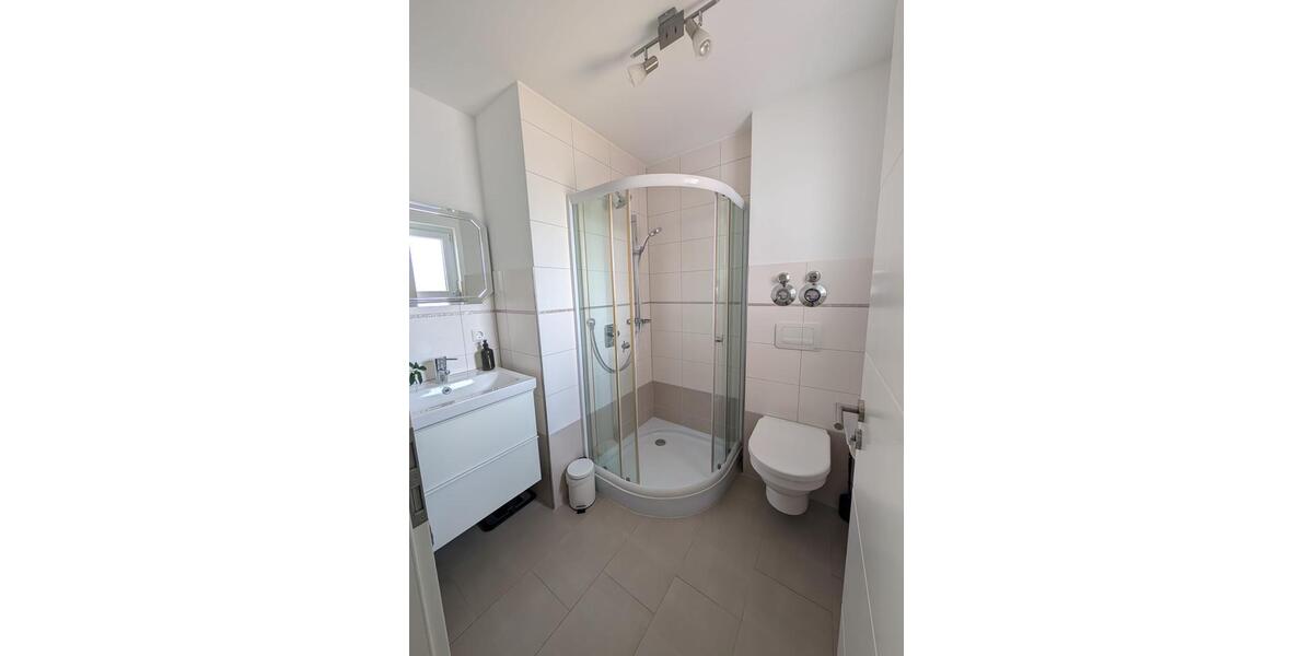 Etagenwohnung Göppingen - 3 Zimmer, 105 m&sup2;, 1.350&euro; | Angebot:25457016