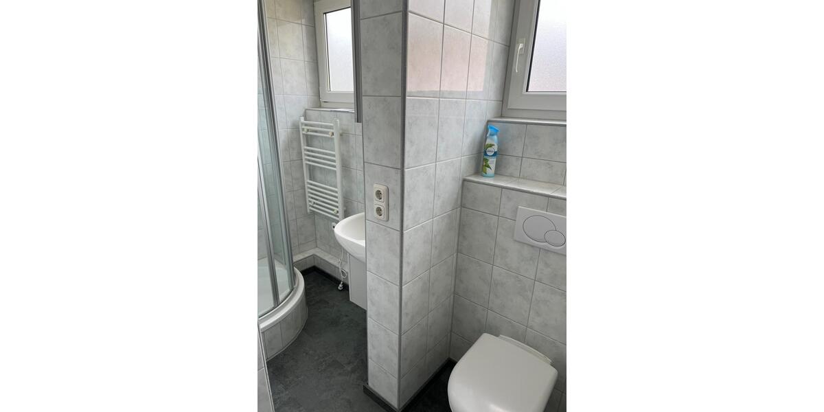Dachgeschoßwohnung Esslingen am Neckar Oberesslingen - 2 Zimmer, 55 m&sup2;, 850&euro; | Angebot:26055836