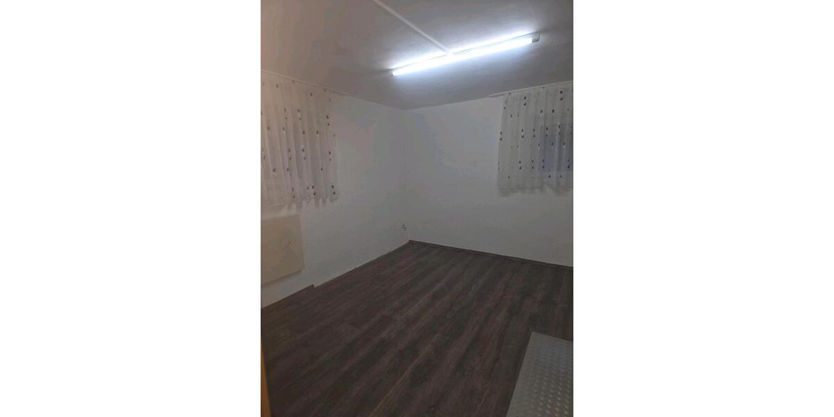 Erdgeschoßwohnung Deggingen - 1 Zimmer, 65 m&sup2;, 540&euro; | Angebot:26040717