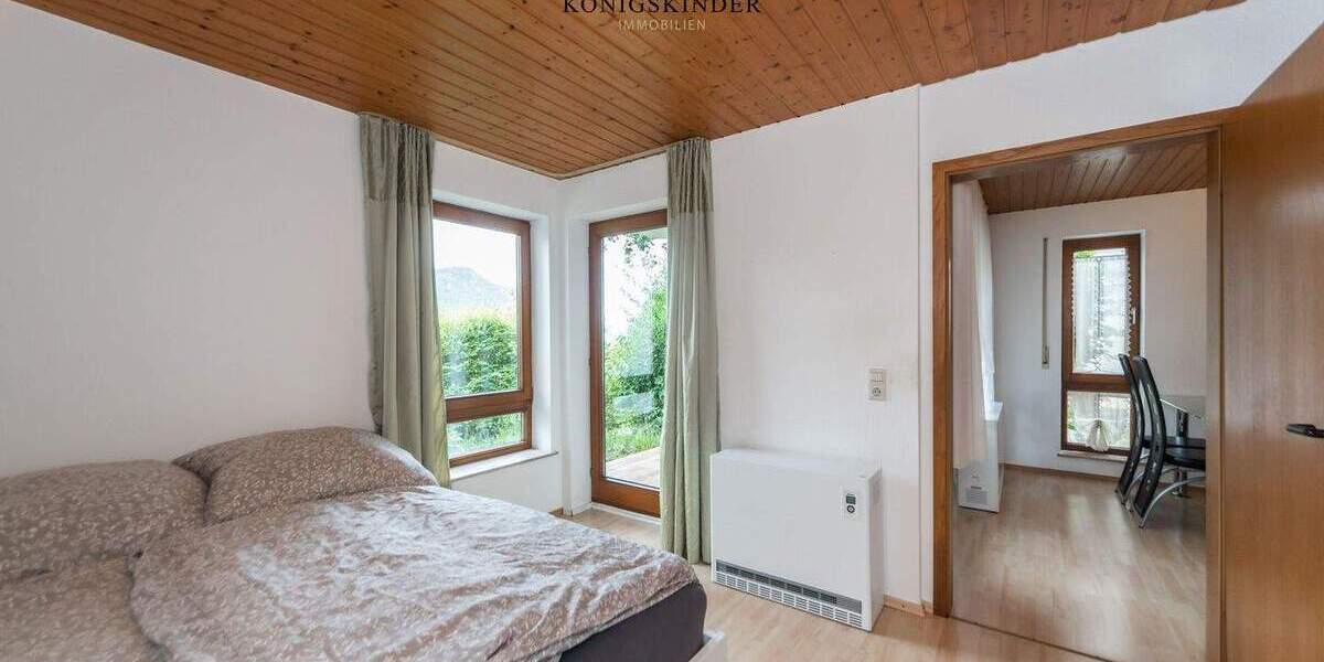 Etagenwohnung Bad Urach - 2 Zimmer, 48 m&sup2;, 159.000&euro; | Angebot:25771580