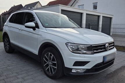 VW Tiguan 155.000 km 17.299 &euro; Dettingen unter Teck 73265