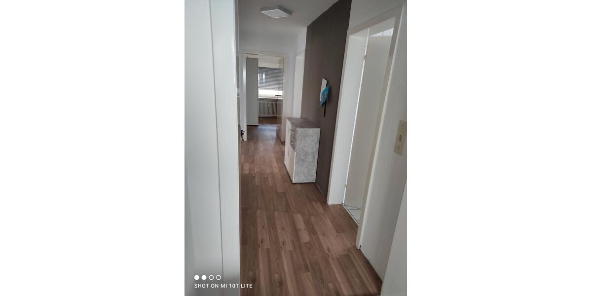 Dachgeschoßwohnung Gammelshausen - 4 Zimmer, 45 m&sup2;, 440&euro; | Angebot:27611697