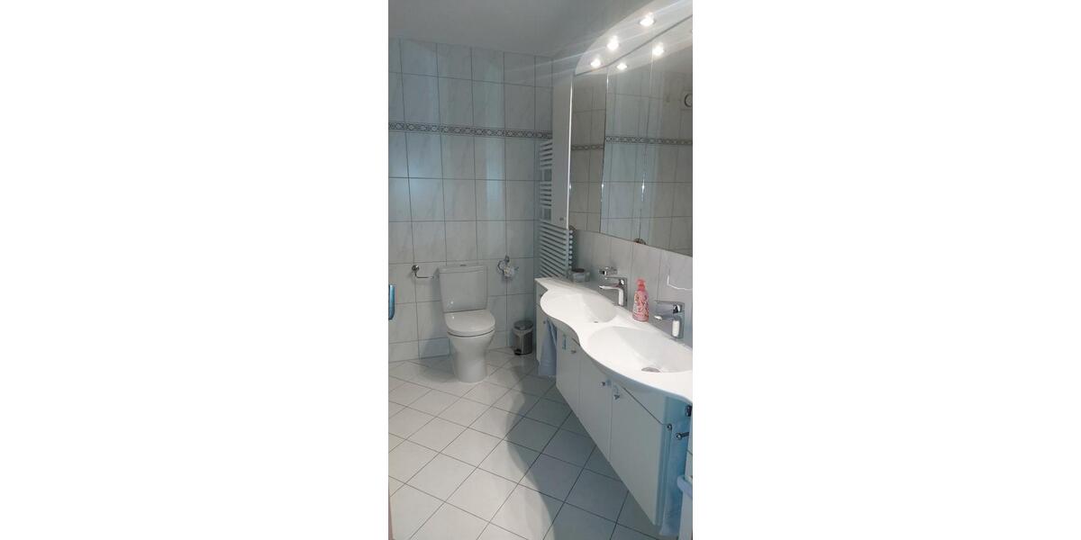 Reihenhaus Süßen - 5.5 Zimmer, 144 m&sup2;, 490.000&euro; | Angebot:26986729
