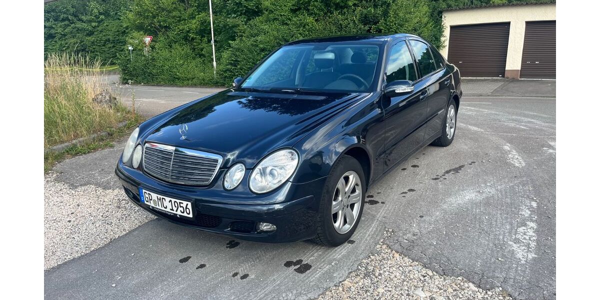 Mercedes-Benz E 220 99.900 km 9.200 &euro; geislingen 73312