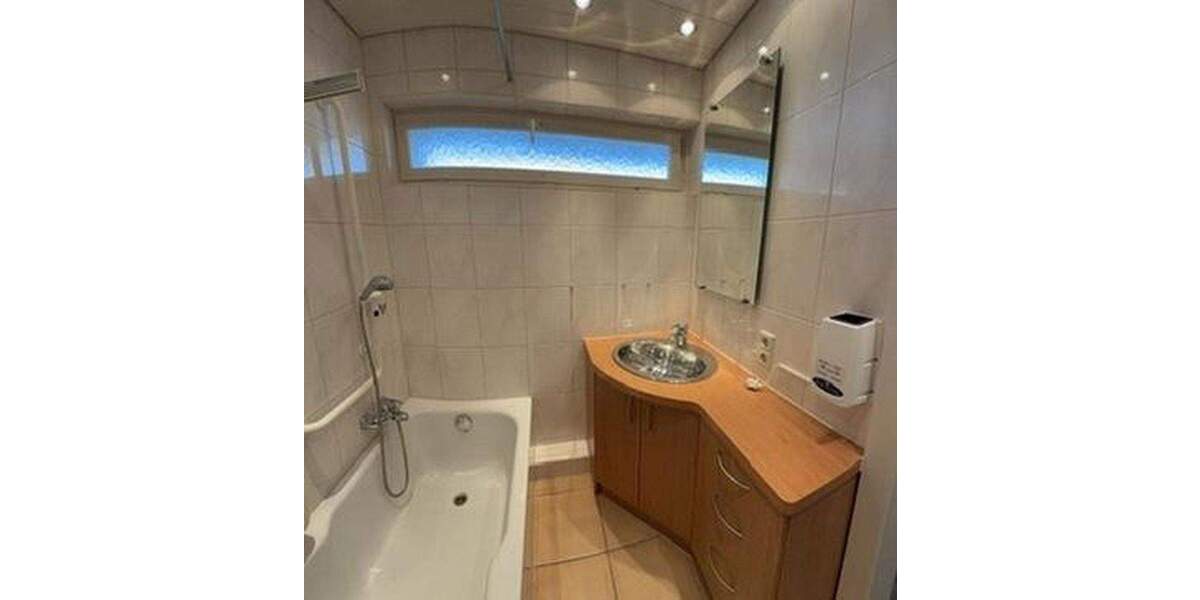 Etagenwohnung Göppingen Stadtgebiet - 3 Zimmer, 74 m&sup2;, 229.000&euro; | Angebot:25760434