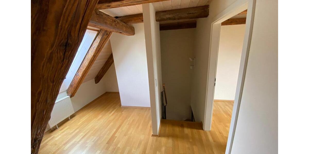 Maisonettenwohnung Fellbach - 5 Zimmer, 130 m&sup2;, 1.450&euro; | Angebot:25917315