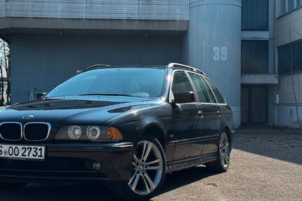 BMW 520 323.531 km 1.700 &euro; Fellbach 70734
