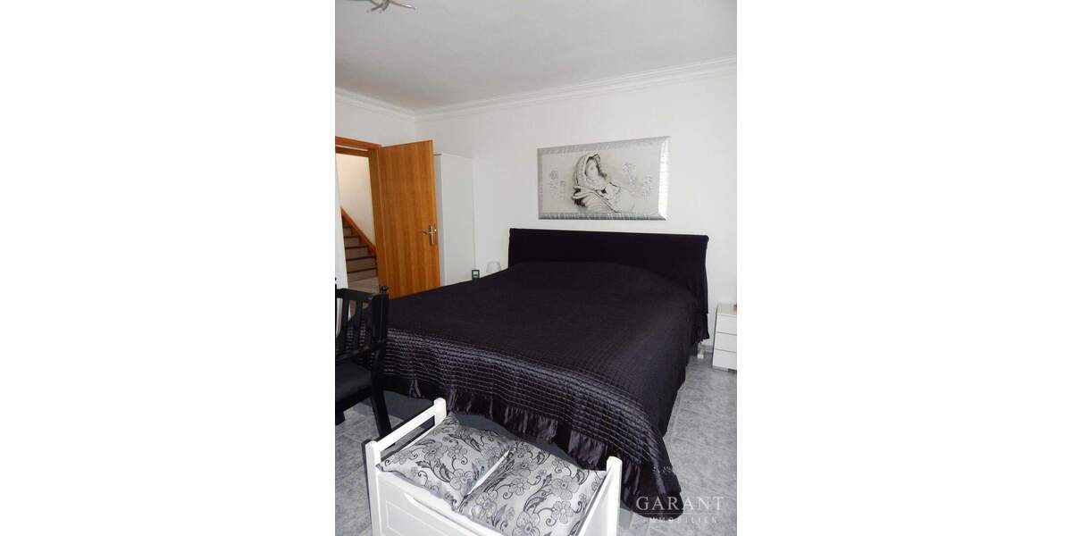 Mehrfamilienhaus, Wohnhaus Göppingen Stadtgebiet - 9 Zimmer, 133 m&sup2;, 490.000&euro; | Angebot:25851395