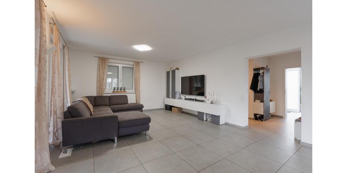 Einfamilienhaus Göggingen - 5.5 Zimmer, 194 m&sup2;, 780.000&euro; | Angebot:27083431