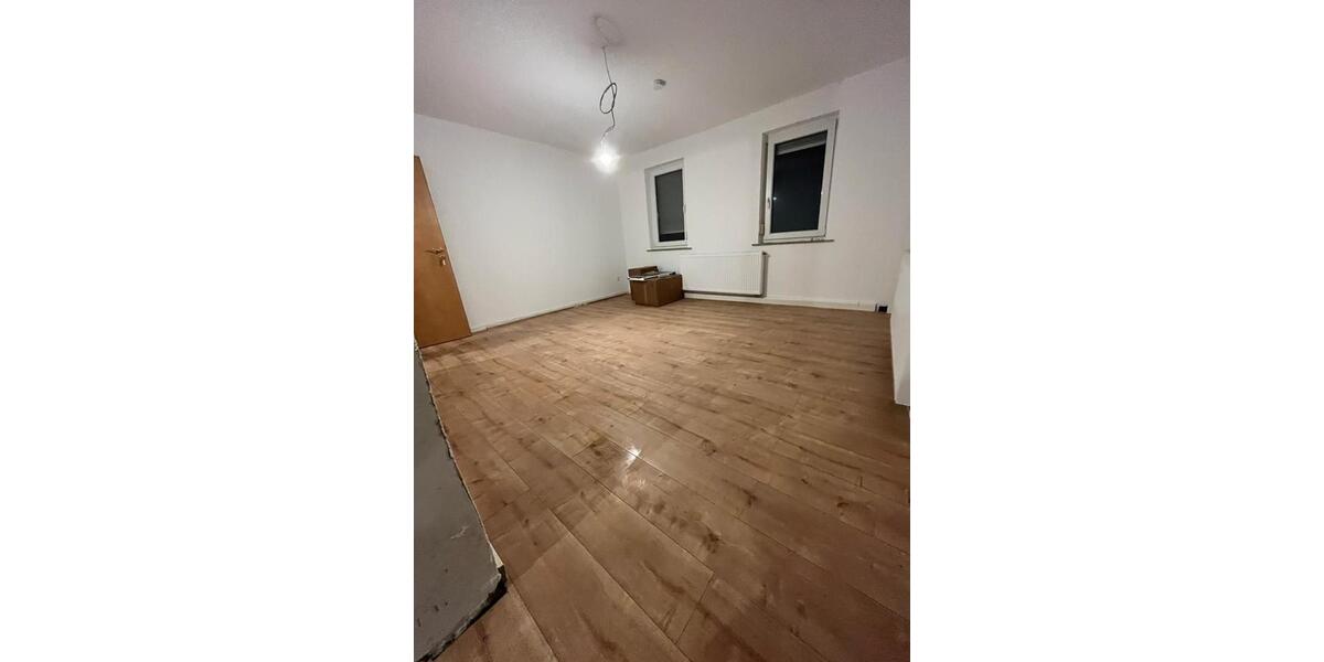 Erdgeschoßwohnung Göppingen Bruckwasen - 1.5 Zimmer, 30 m&sup2;, 590&euro; | Angebot:25907005